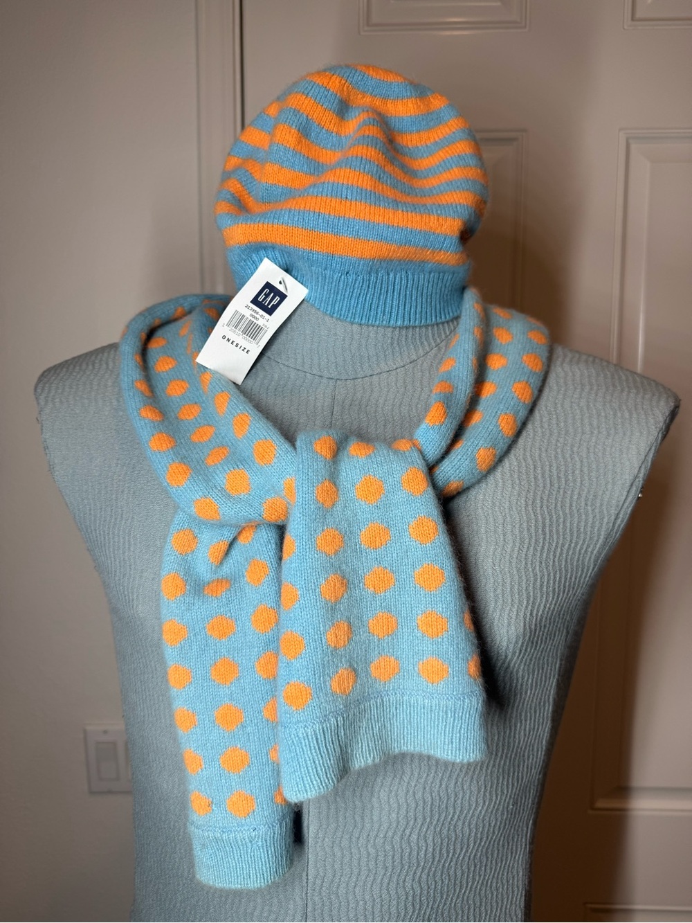 GAP Beanie Orange and Teal Striped Knit one size